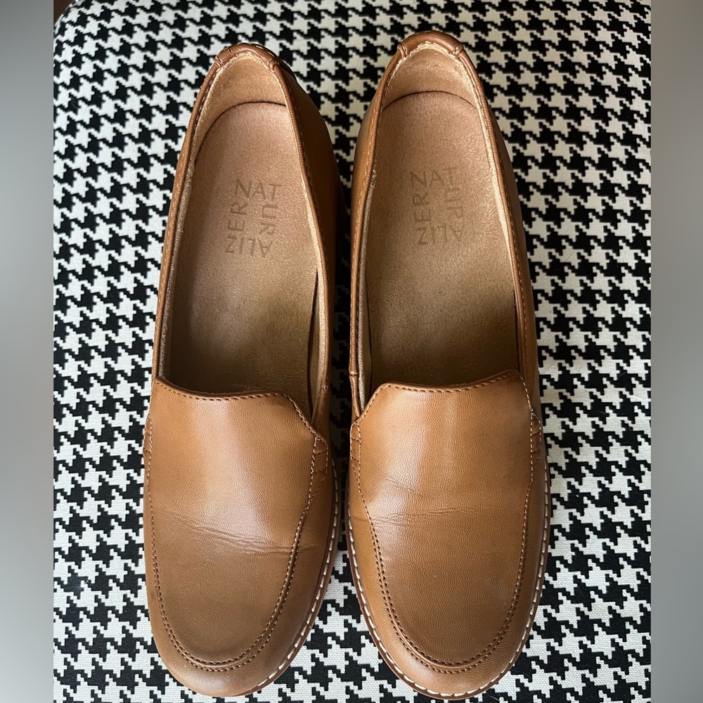 Naturalizer Brown Leather Loafers